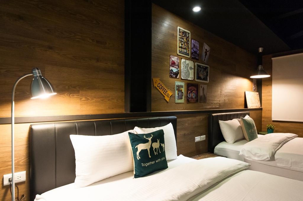 Ace Homestay Луодонг Екстериор снимка